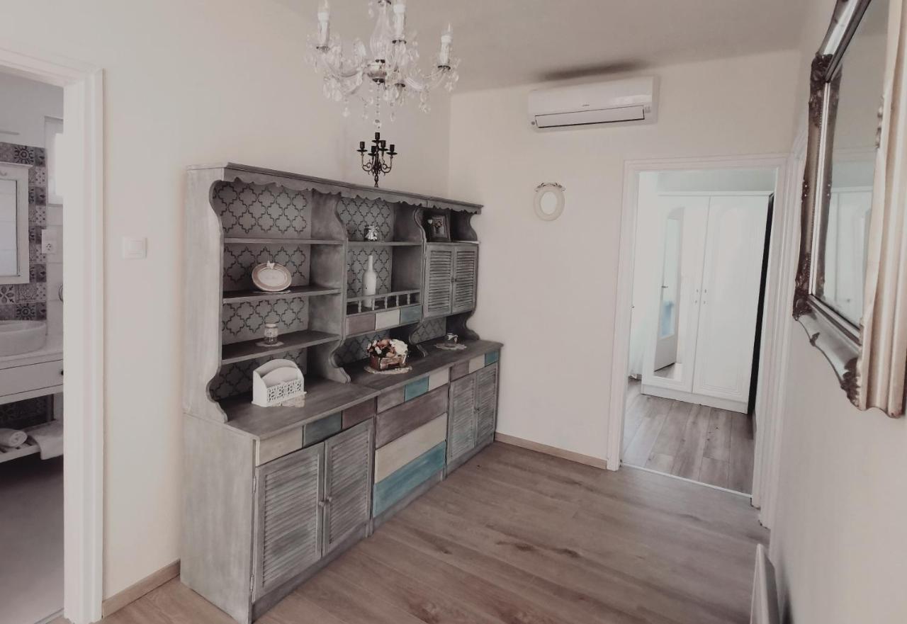 Family Garden Apartmanhaz ชิโอฟก ภายนอก รูปภาพ