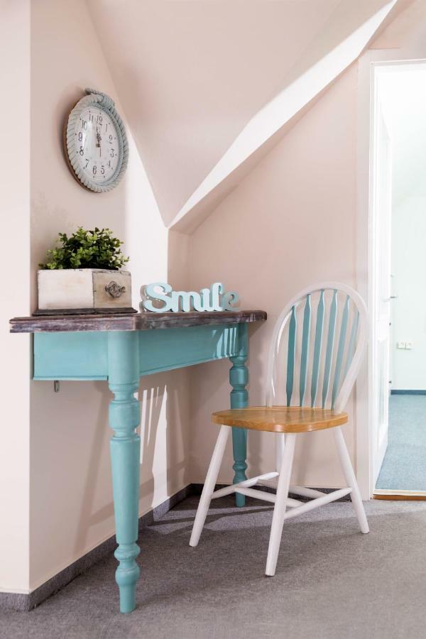 Family Garden Apartmanhaz ชิโอฟก ภายนอก รูปภาพ